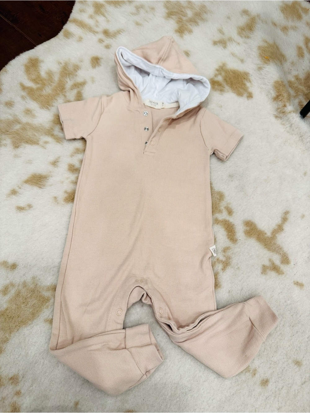 Hooded Short-Sleeve Ribbed One-Piece in Light Pink
